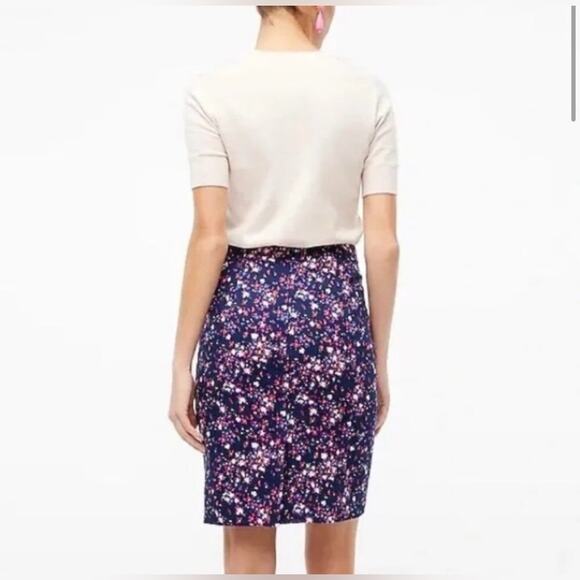 J. Crew Navy Floral Printed Pencil Skirt with Stretch  Size 8 - Picture 2 of 8